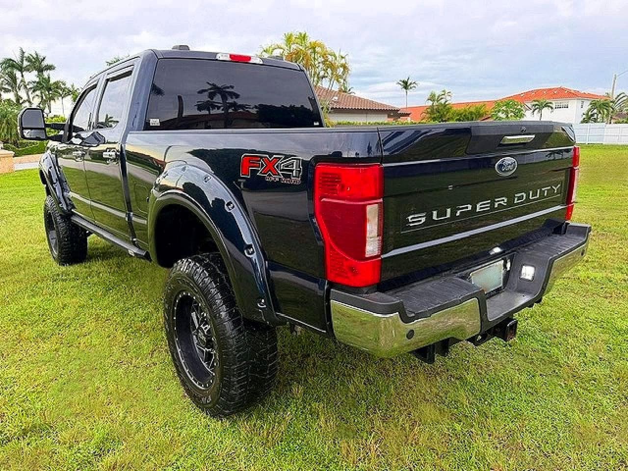 2021 Ford F250 Super Duty - foto 2