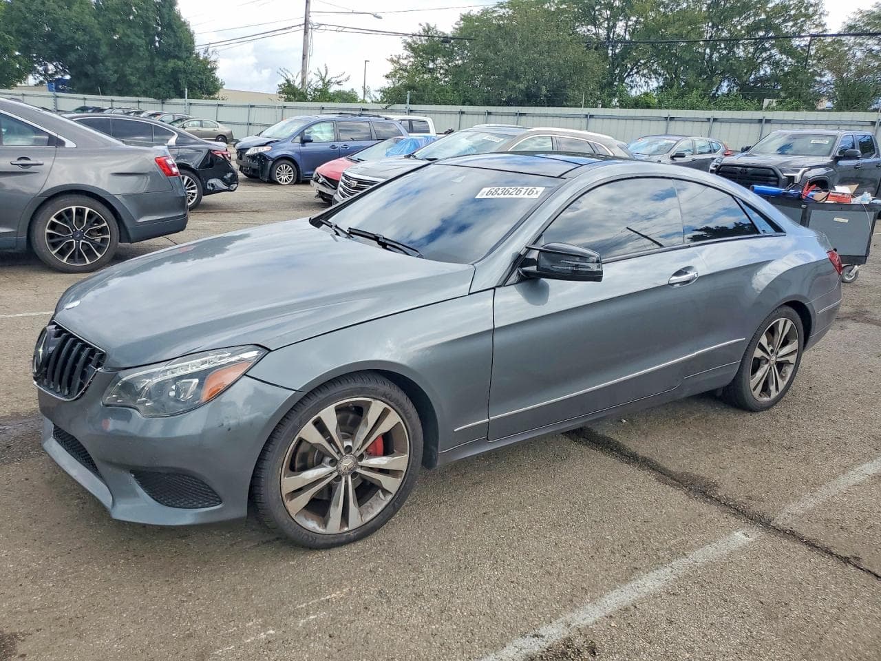 Mercedes-Benz E-klasse 2017 z USA