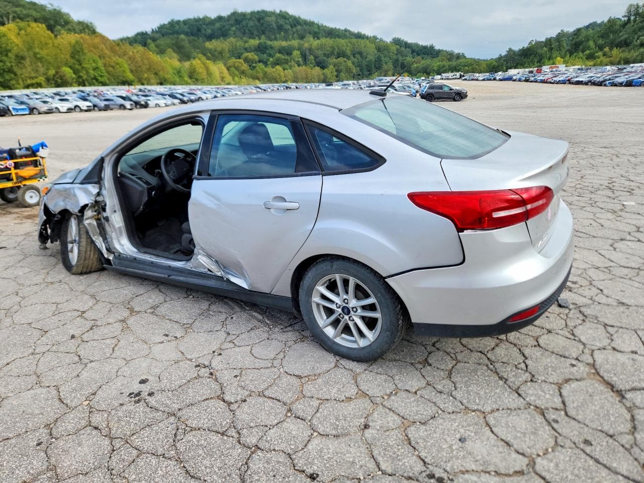 2017 Ford Focus Se - foto 2