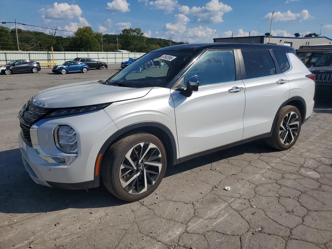 Mitsubishi Outlander 2022 z USA