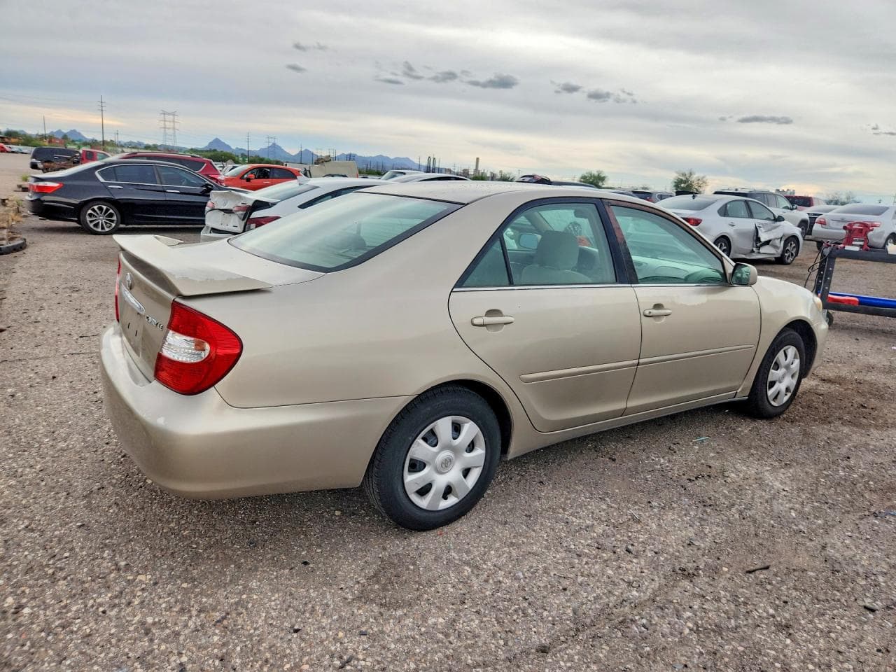 2003 Toyota Camry Le - foto 3