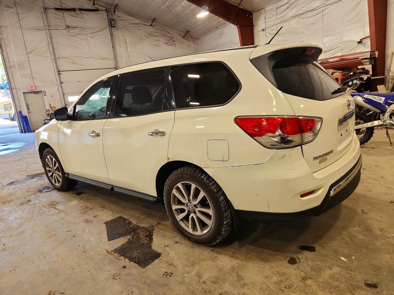 2014 Nissan Pathfinder S - foto 2