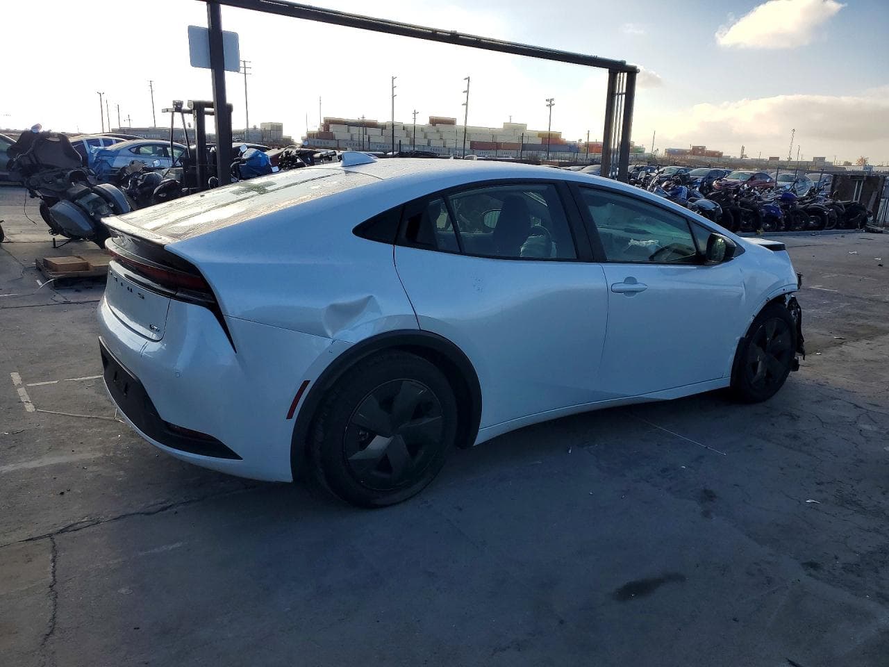 2024 Toyota Prius Le - foto 3