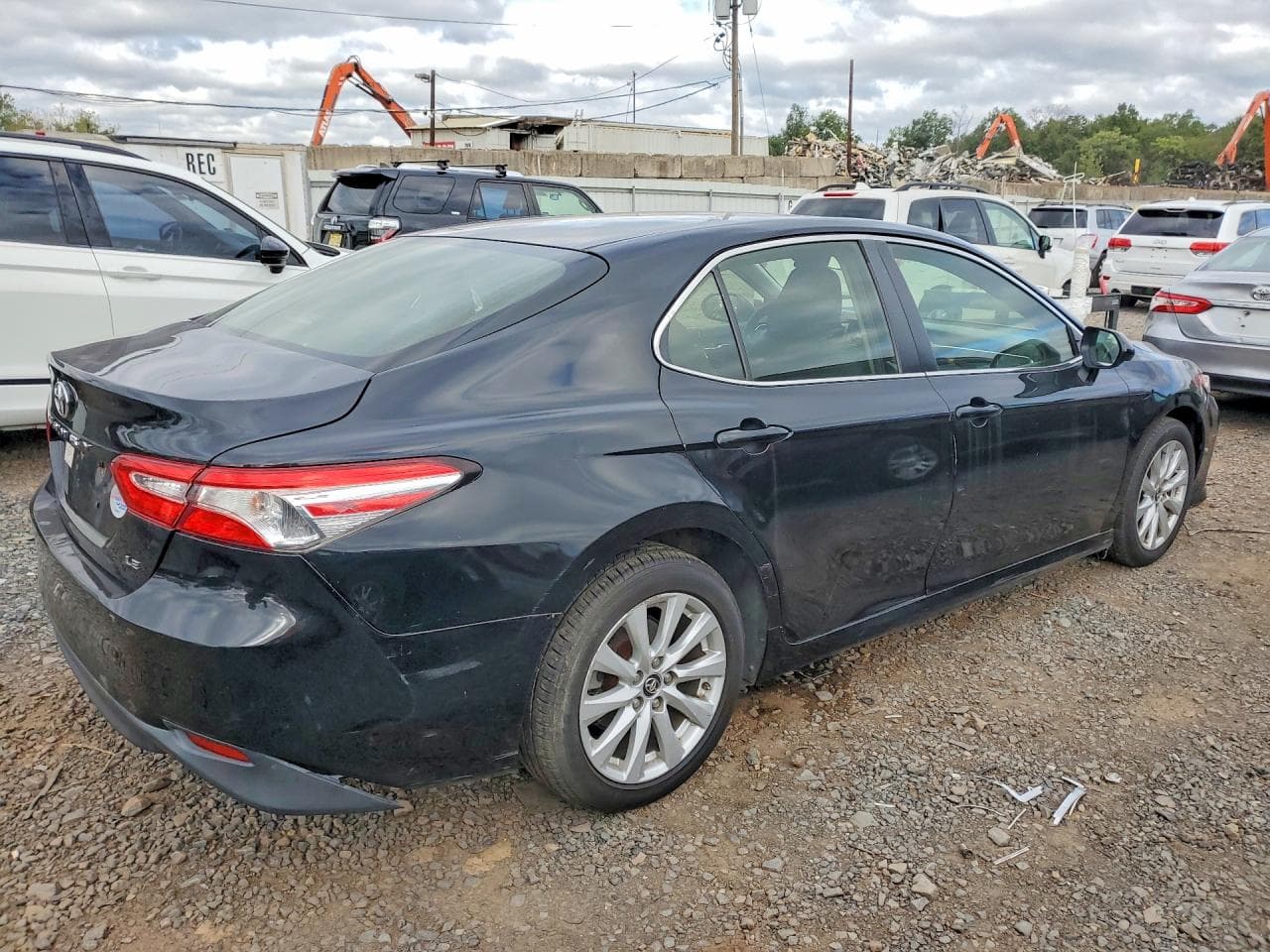 2018 Toyota Camry Le - foto 3