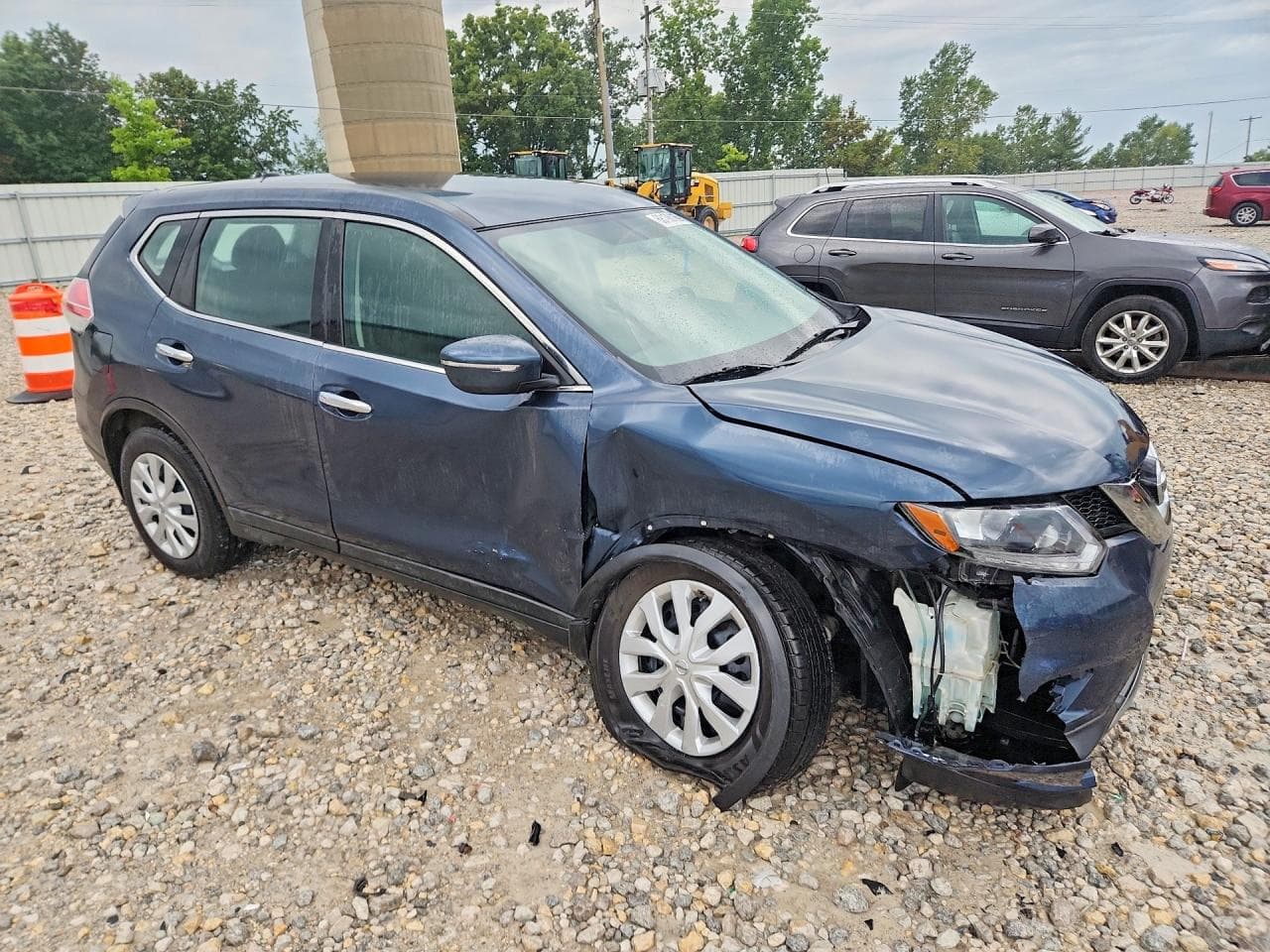 2015 Nissan Rogue S - foto 4