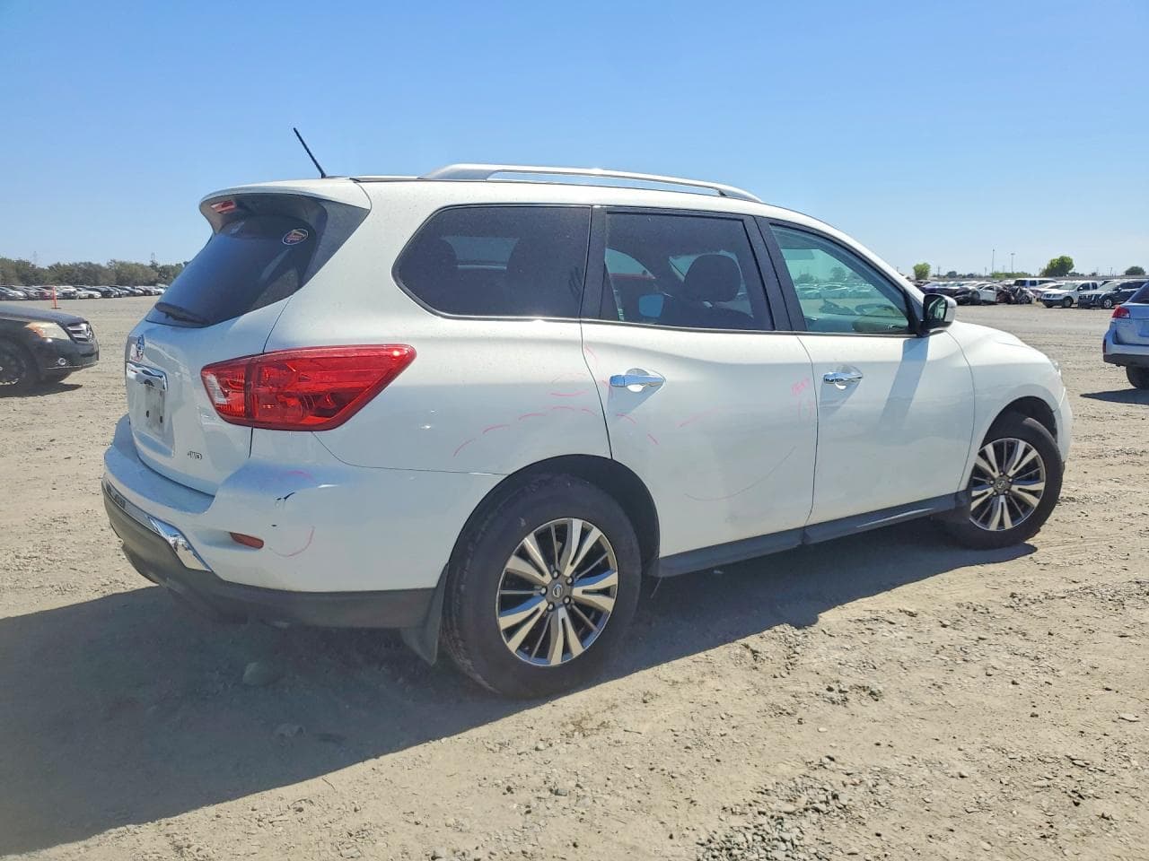 2018 Nissan Pathfinder S - foto 3