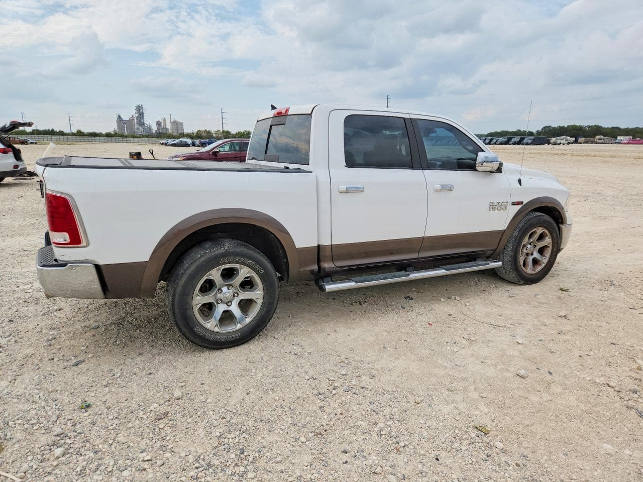 2018 Ram 1500 Laramie - foto 3