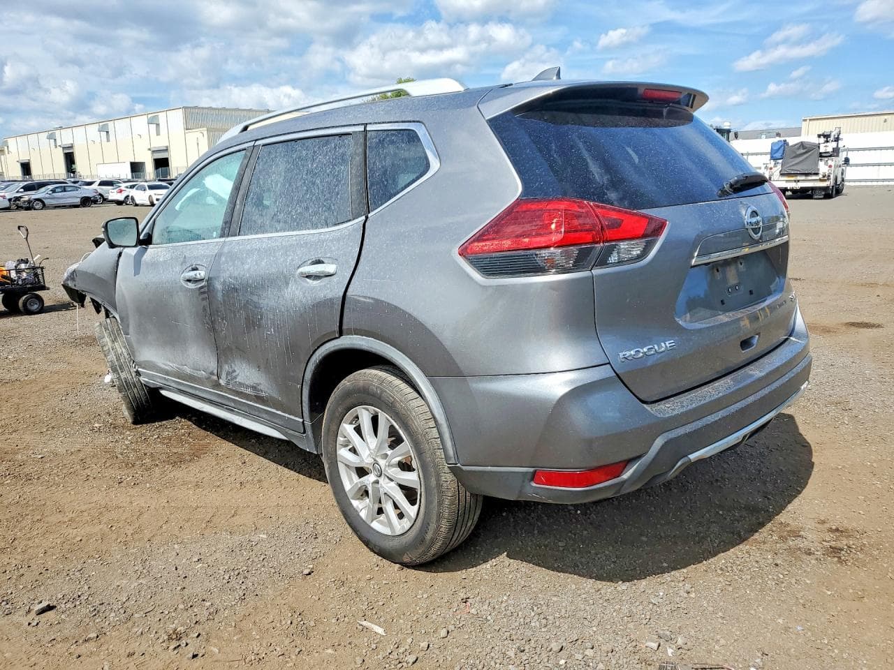 2017 Nissan Rogue Sv - foto 2