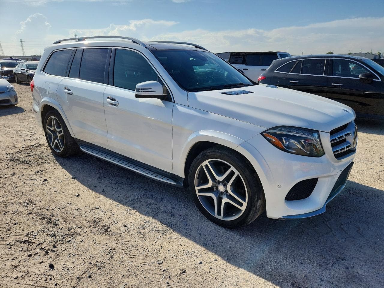 2017 Mercedes-Benz Gls 550 4Matic - foto 4