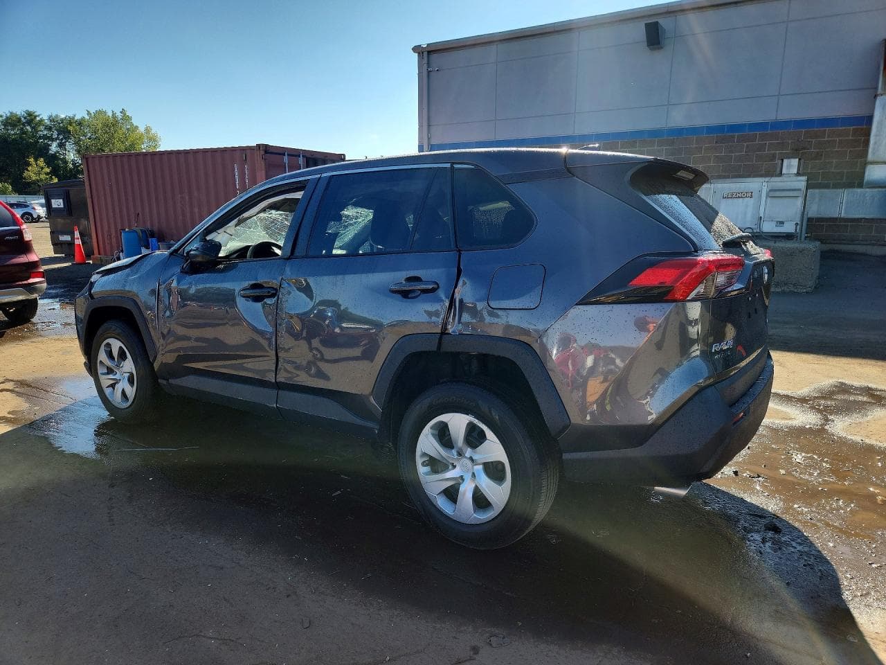 2022 Toyota Rav4 Le - foto 2