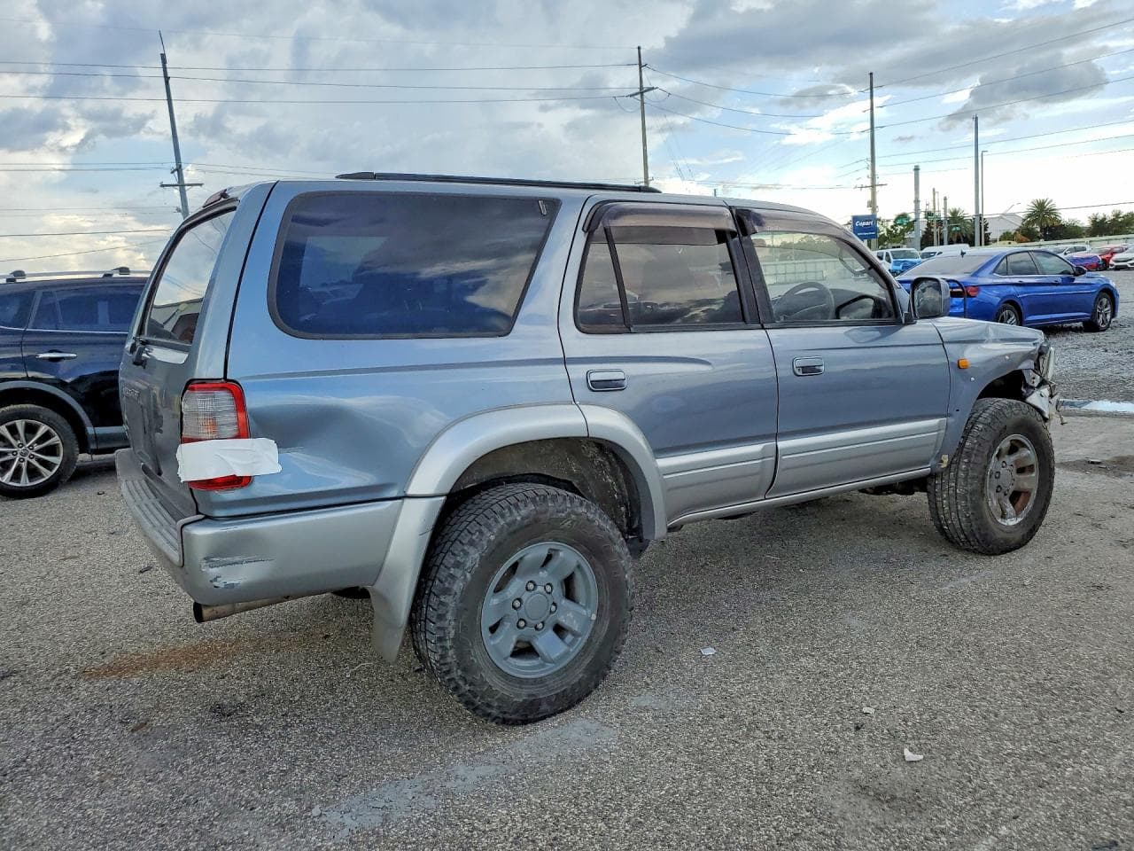 1997 Toyota Hilux Surf - foto 3