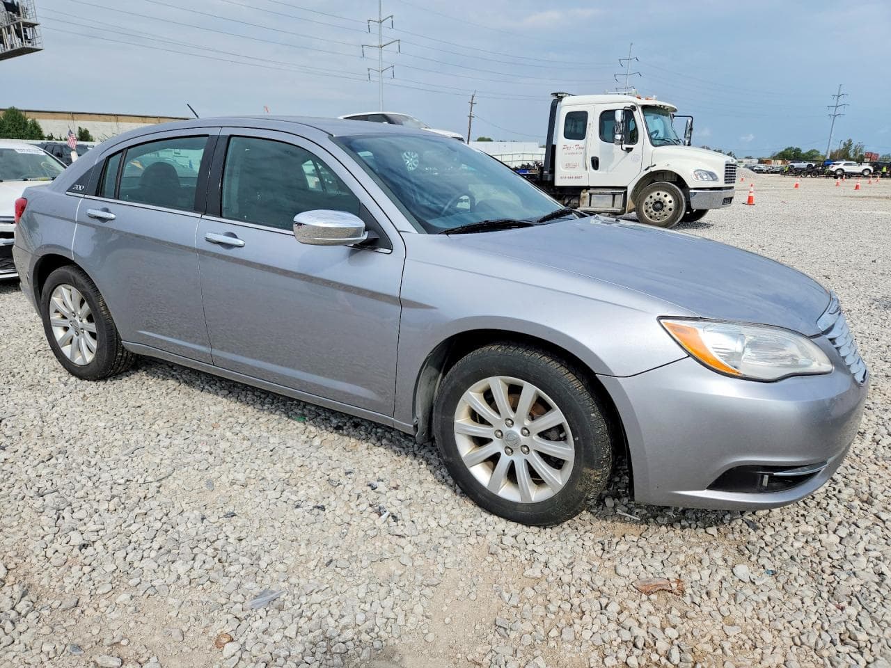 2013 Chrysler 200 Limited - foto 4