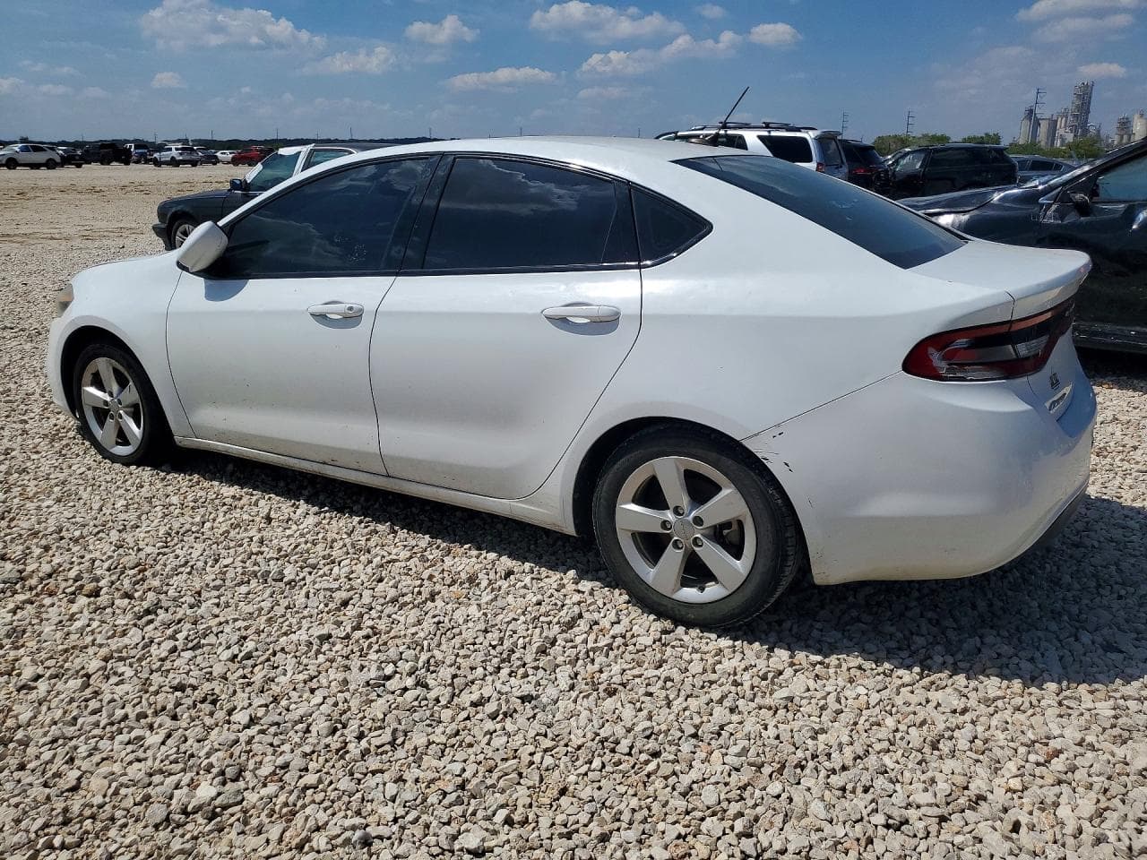 2015 Dodge Dart Sxt - foto 2