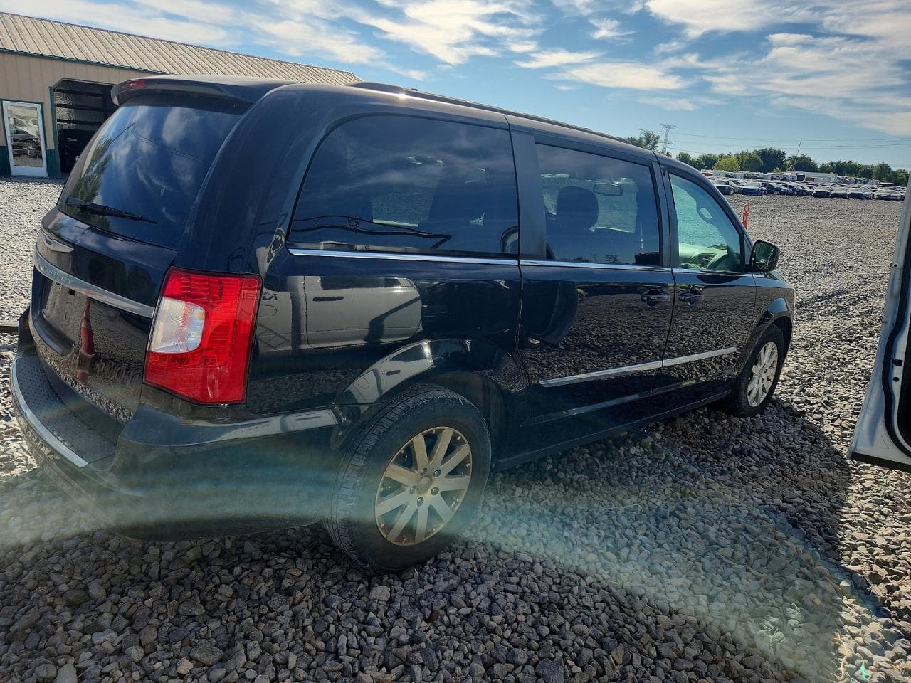 2015 Chrysler Town & Country Touring - foto 3