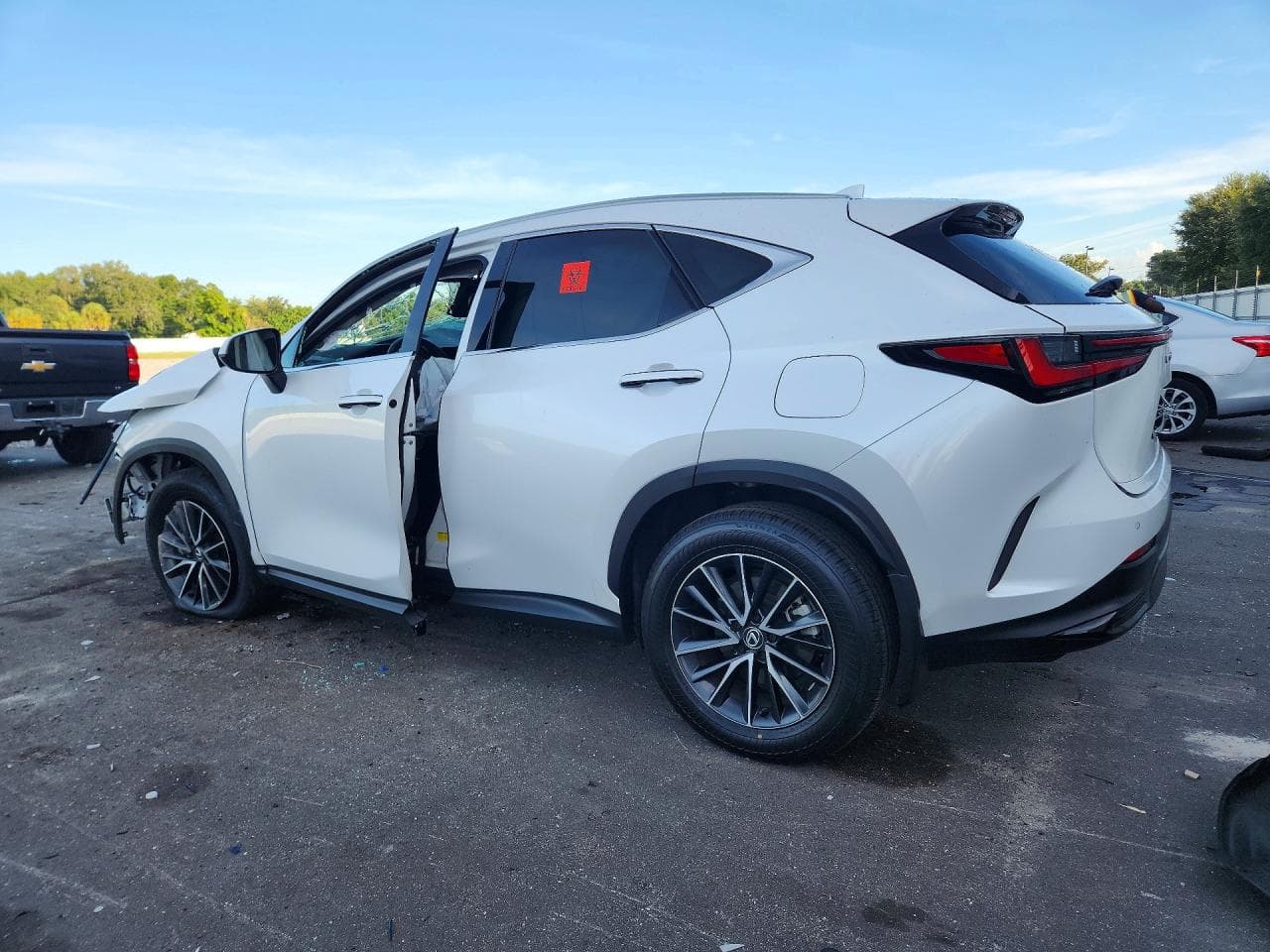 2024 Lexus Nx 250 Premium - foto 2