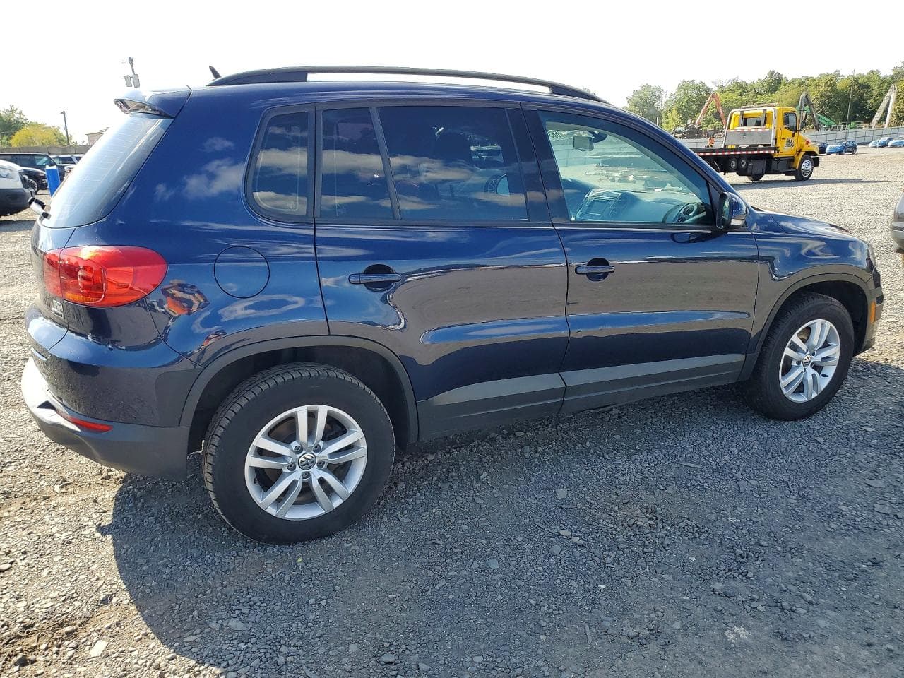 2016 Volkswagen Tiguan S - foto 3