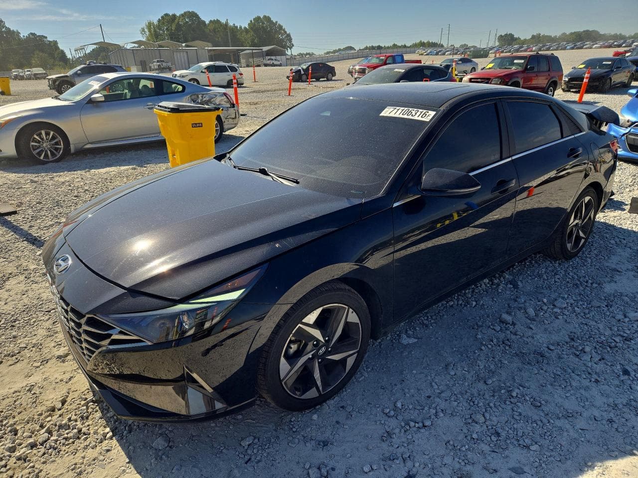 Hyundai Elantra 2021 z USA