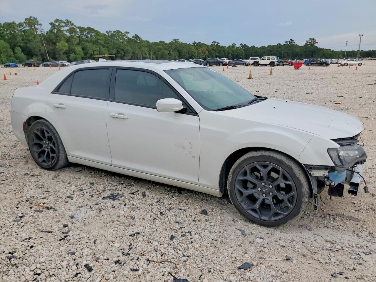 2020 Chrysler 300 S - foto 4