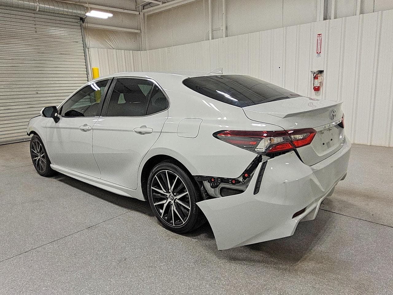 2023 Toyota Camry Se - foto 2