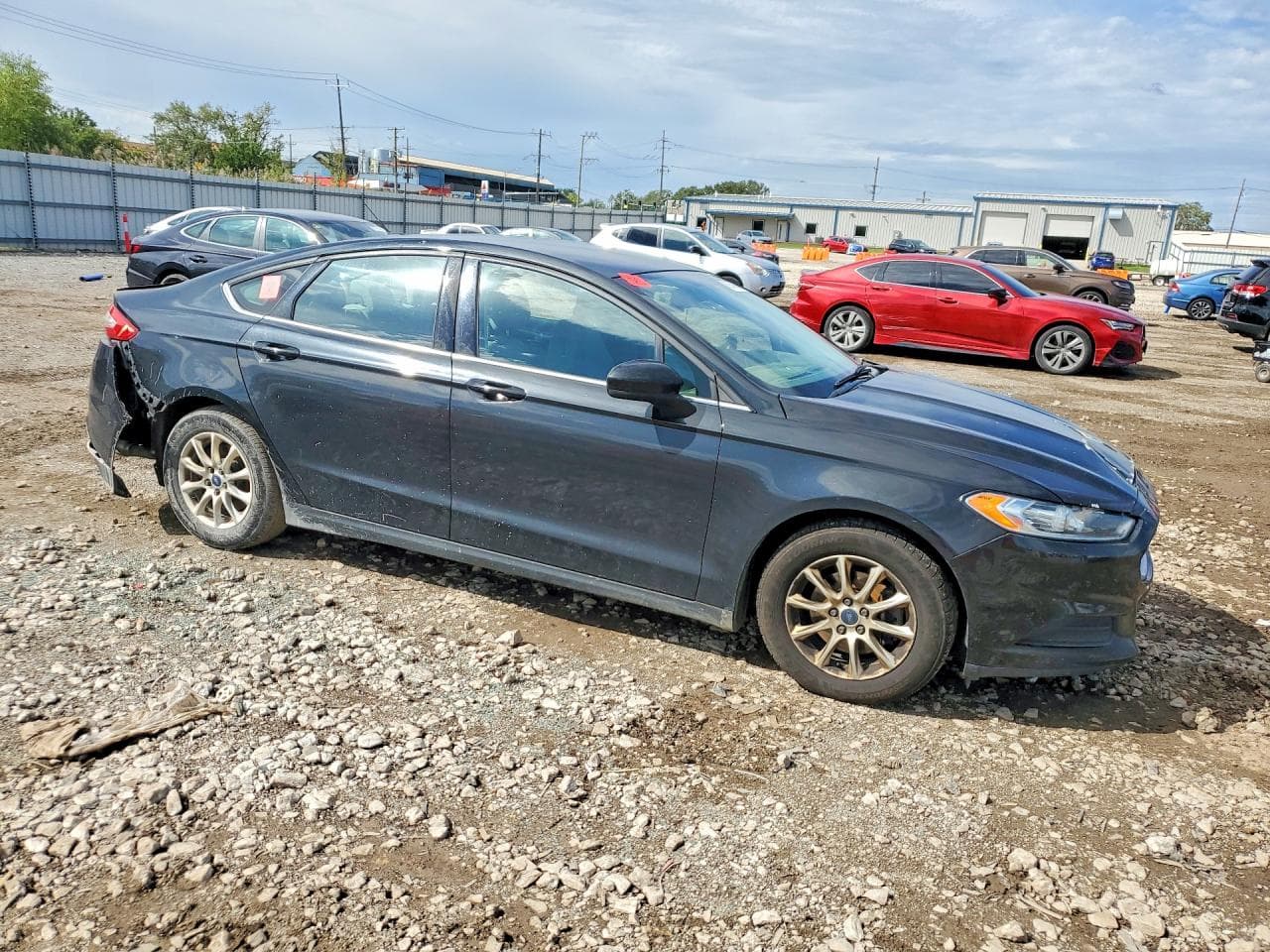 2015 Ford Fusion S - foto 4