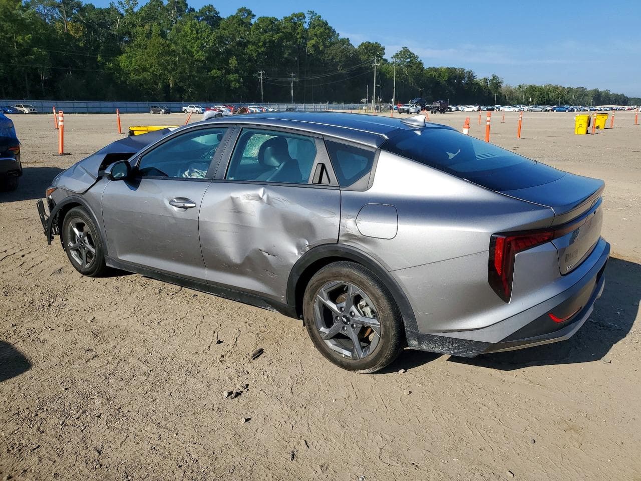 2025 Kia K4 Lxs - foto 2