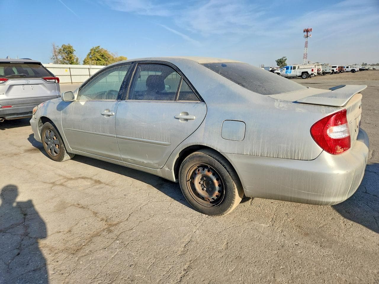 2004 Toyota Camry Le - foto 2