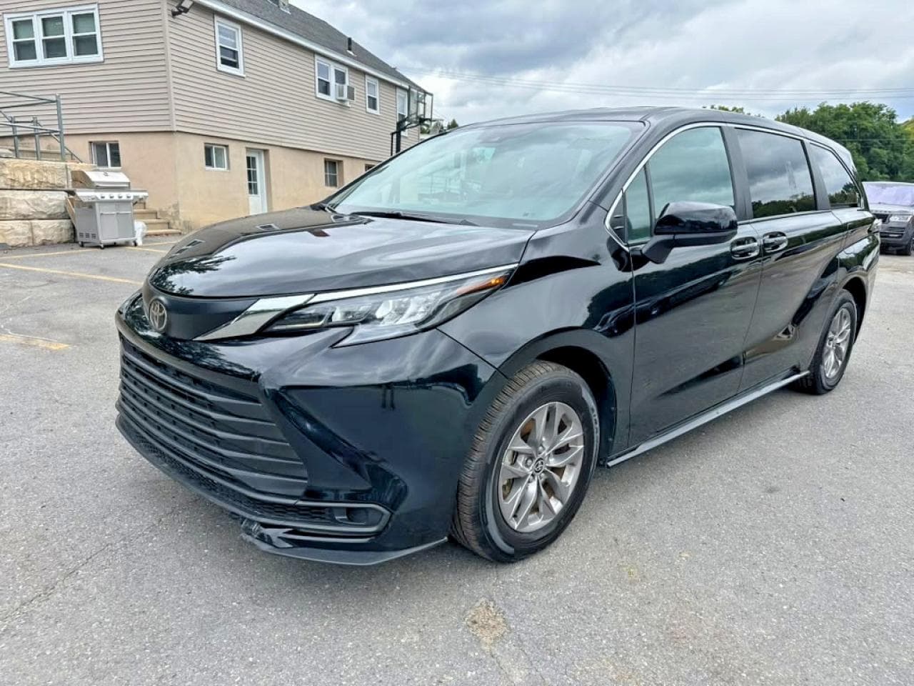 2026 Toyota Sienna Le