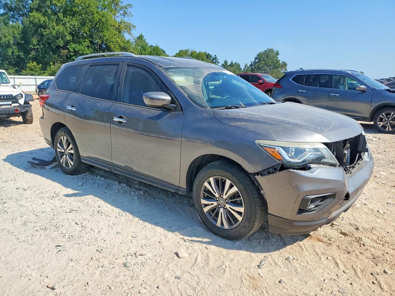 2017 Nissan Pathfinder Sv - foto 4