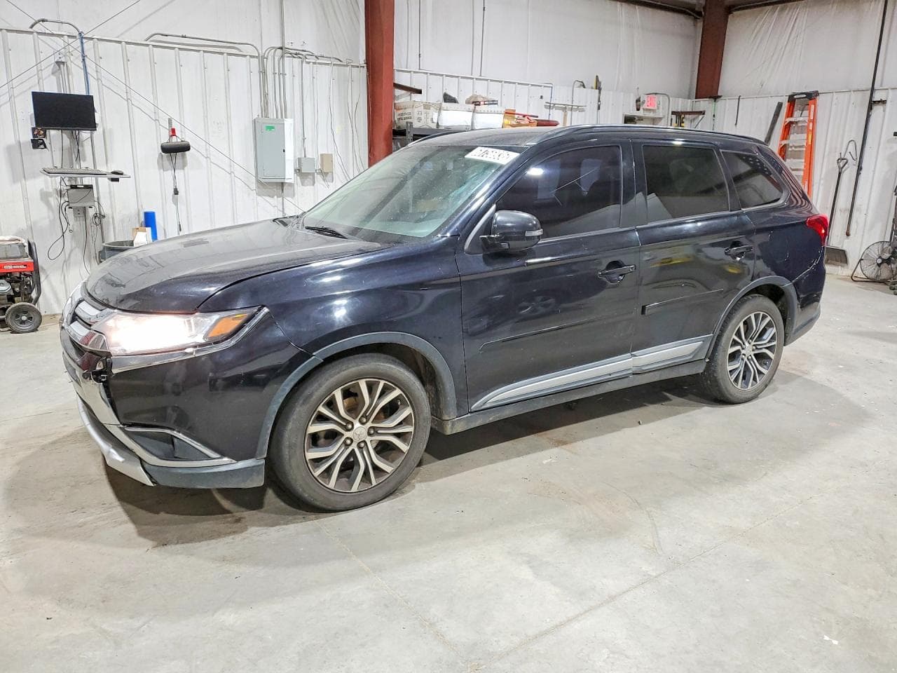 Mitsubishi Outlander 2016 z USA