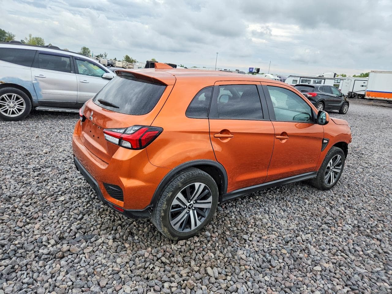 2023 Mitsubishi Outlander Sport S/Se - foto 3