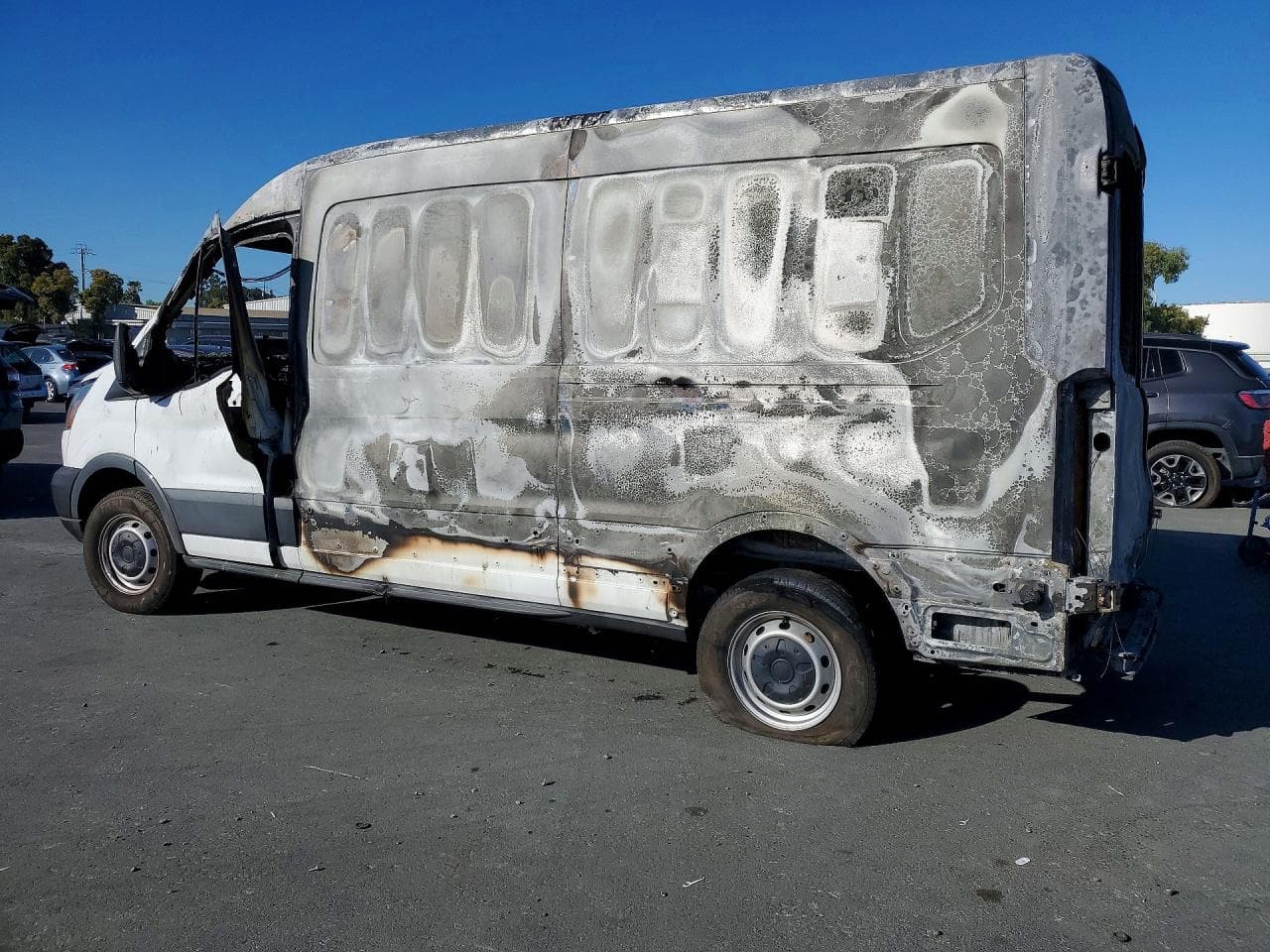 2015 Ford Transit T-250 - foto 2