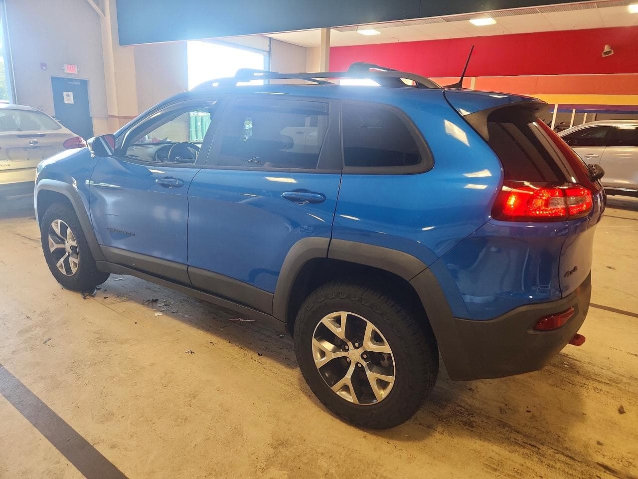 2018 Jeep Cherokee Trailhawk - foto 2