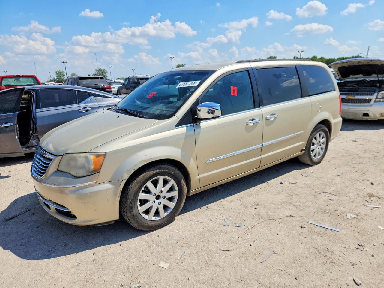 2012 Chrysler Town & Country Touring L