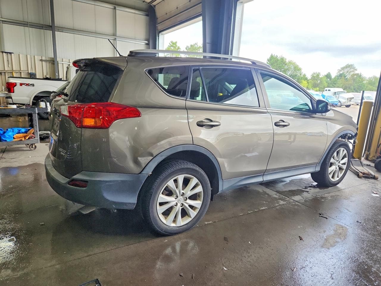 2014 Toyota Rav4 Limited - foto 3