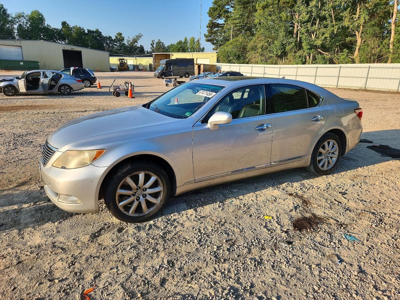 Lexus LS 2009 z USA
