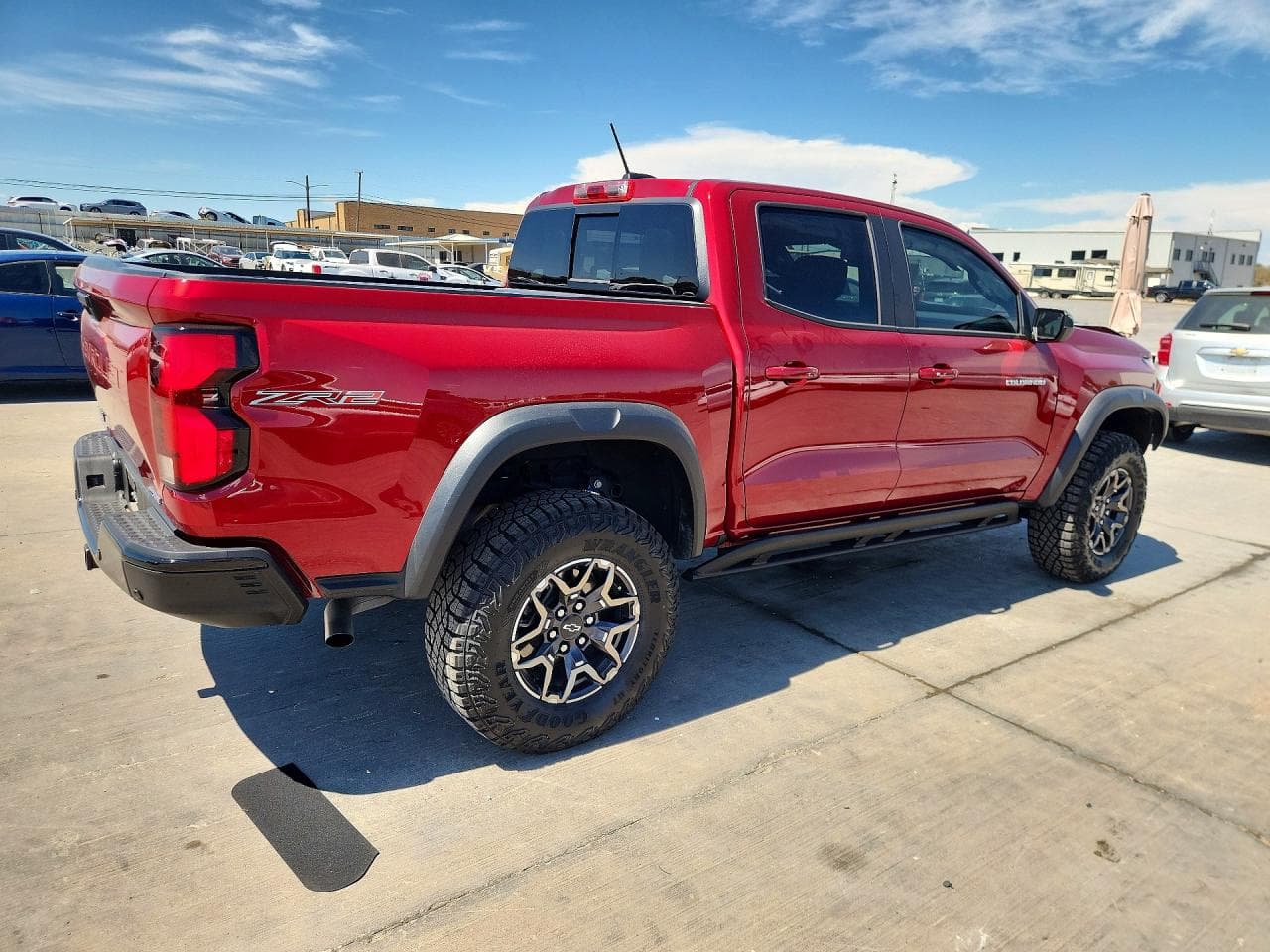 2026 Chevrolet Trackerzr2 - foto 3