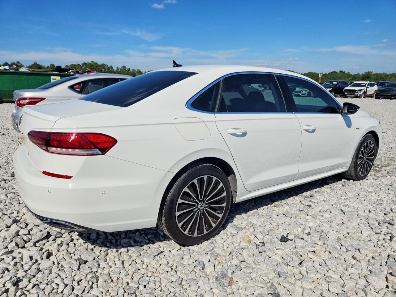 2022 Volkswagen Passat Limited Edition - foto 3