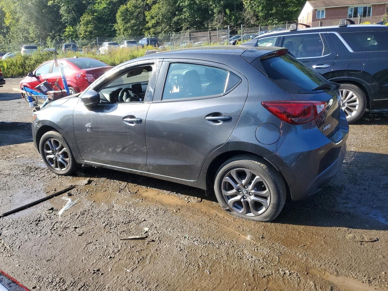 2020 Toyota Yaris Hatchback Le - foto 2
