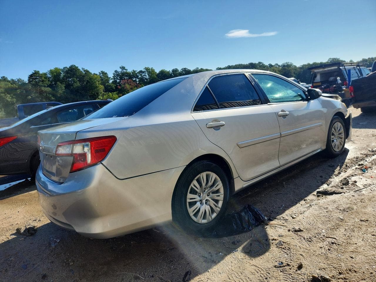 2013 Toyota Camry Le - foto 3