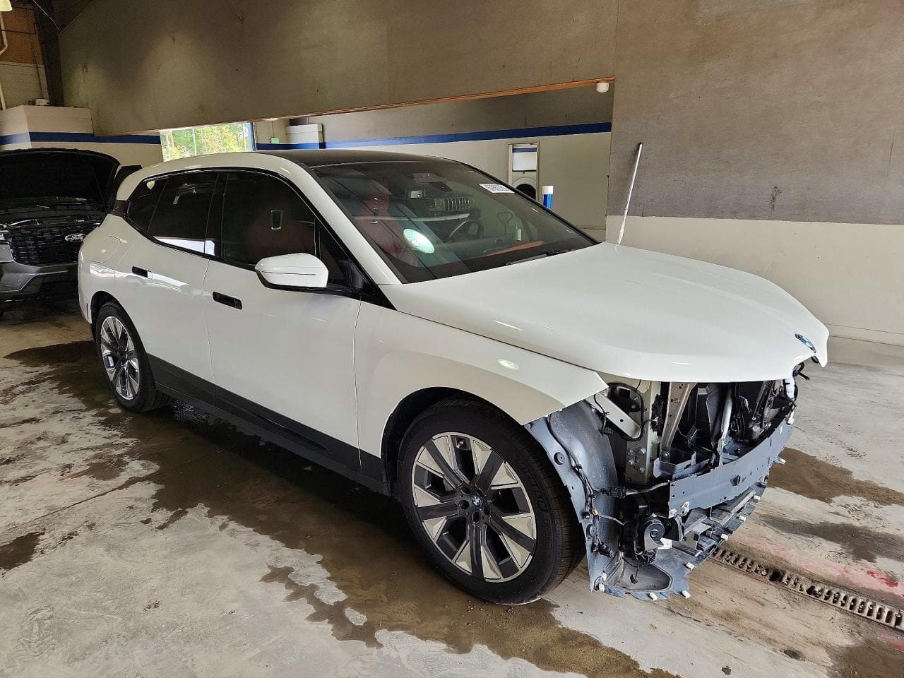 2023 BMW Ix xDrive50 - foto 4