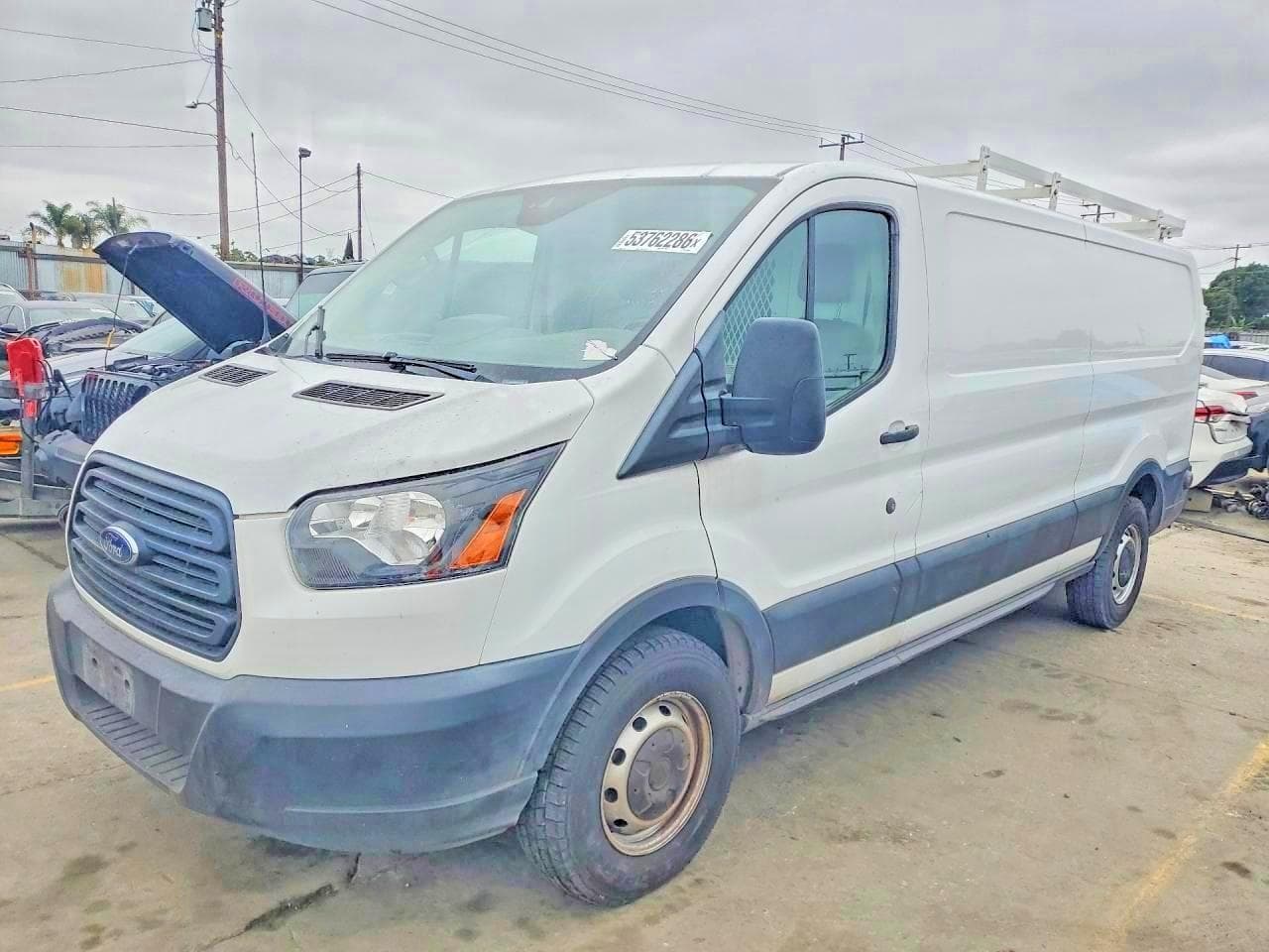 Ford Transit 2019 z USA