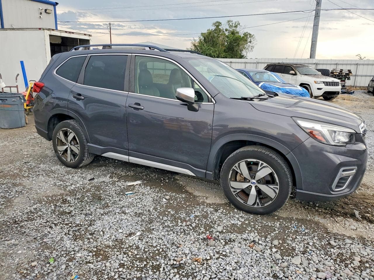 2020 Subaru Forester Touring - foto 4