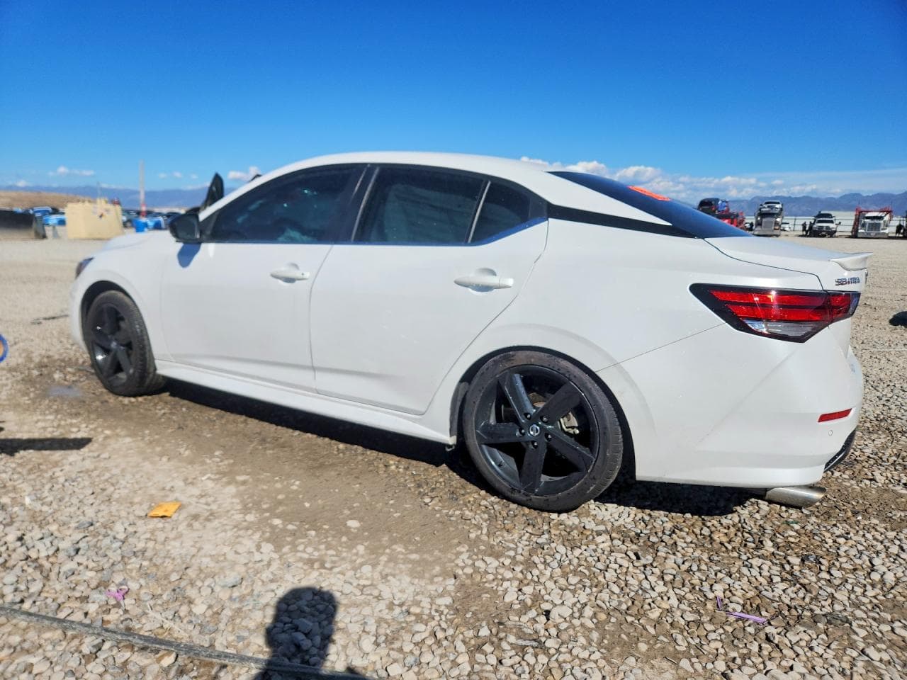 2022 Nissan Sentra Sr - foto 2