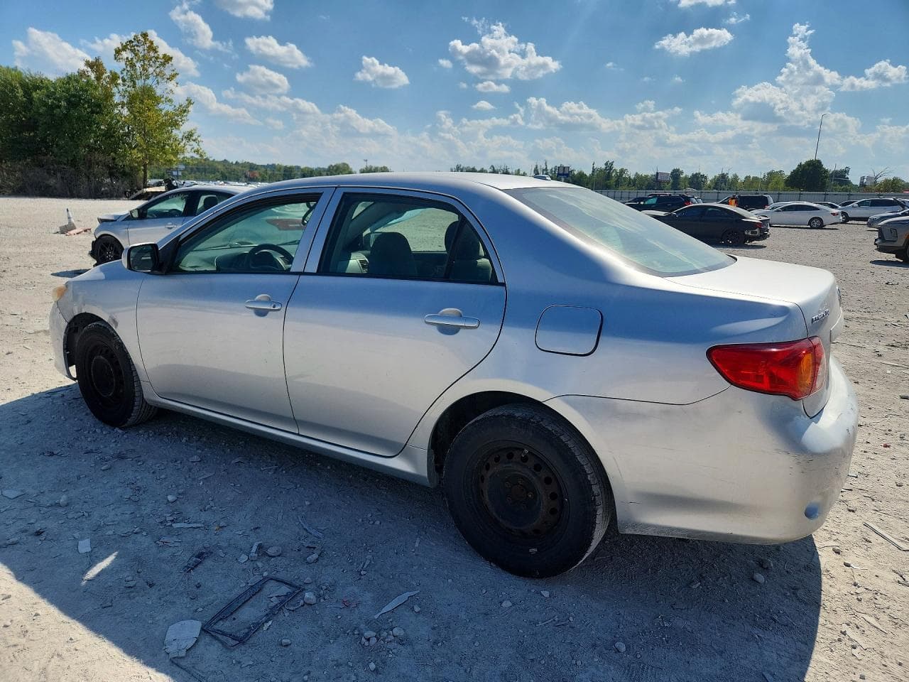 2009 Toyota Corolla Le - foto 2