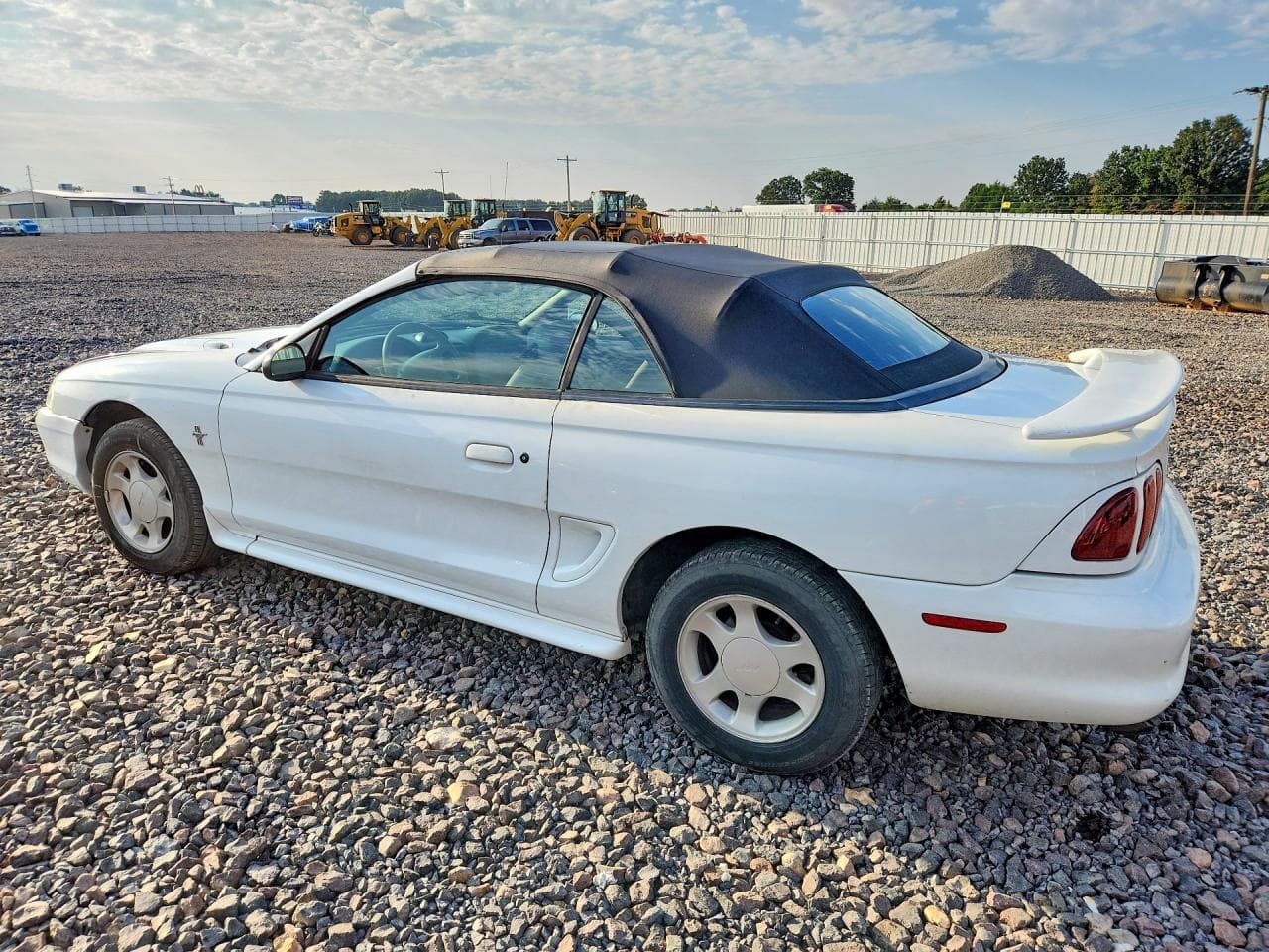 1997 Ford Mustang - foto 2