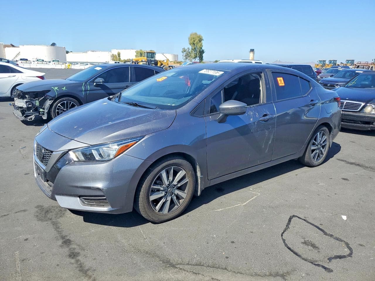 2020 Nissan Versa Sv