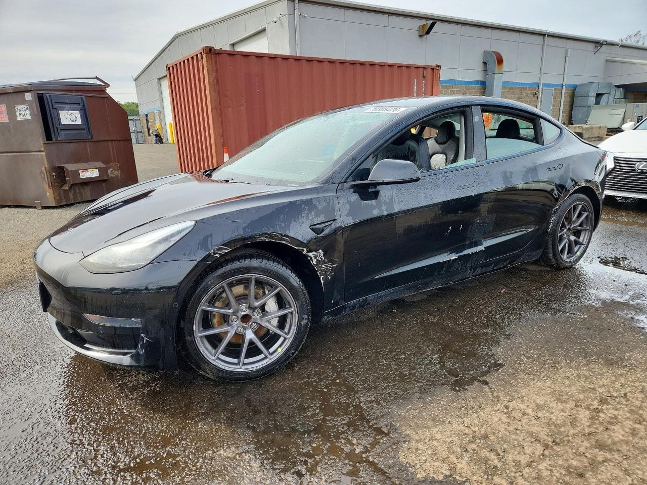 Tesla Model 3 2021 z USA