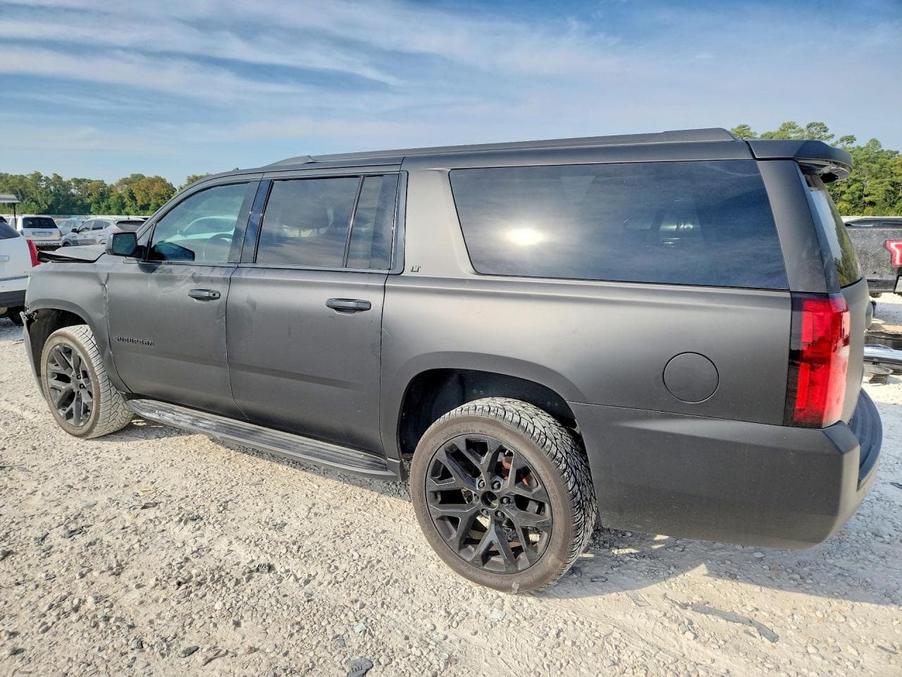 2015 Chevrolet Suburban C1500 Lt - foto 2