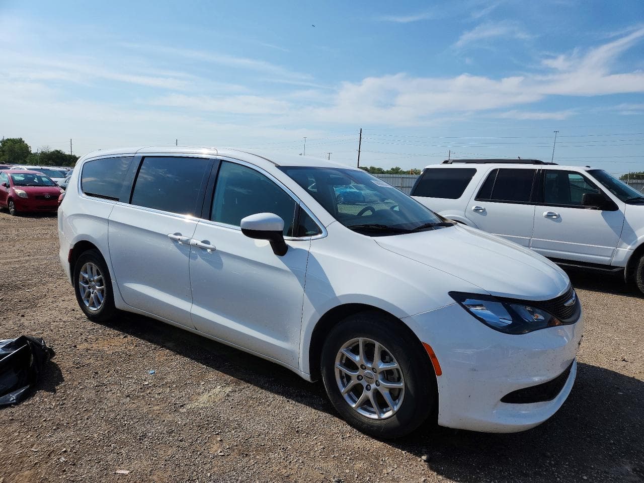 2022 Chrysler Voyager Lx - foto 4