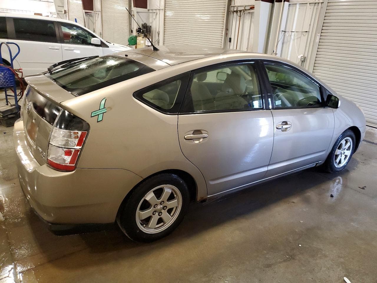2005 Toyota Prius Base - foto 3